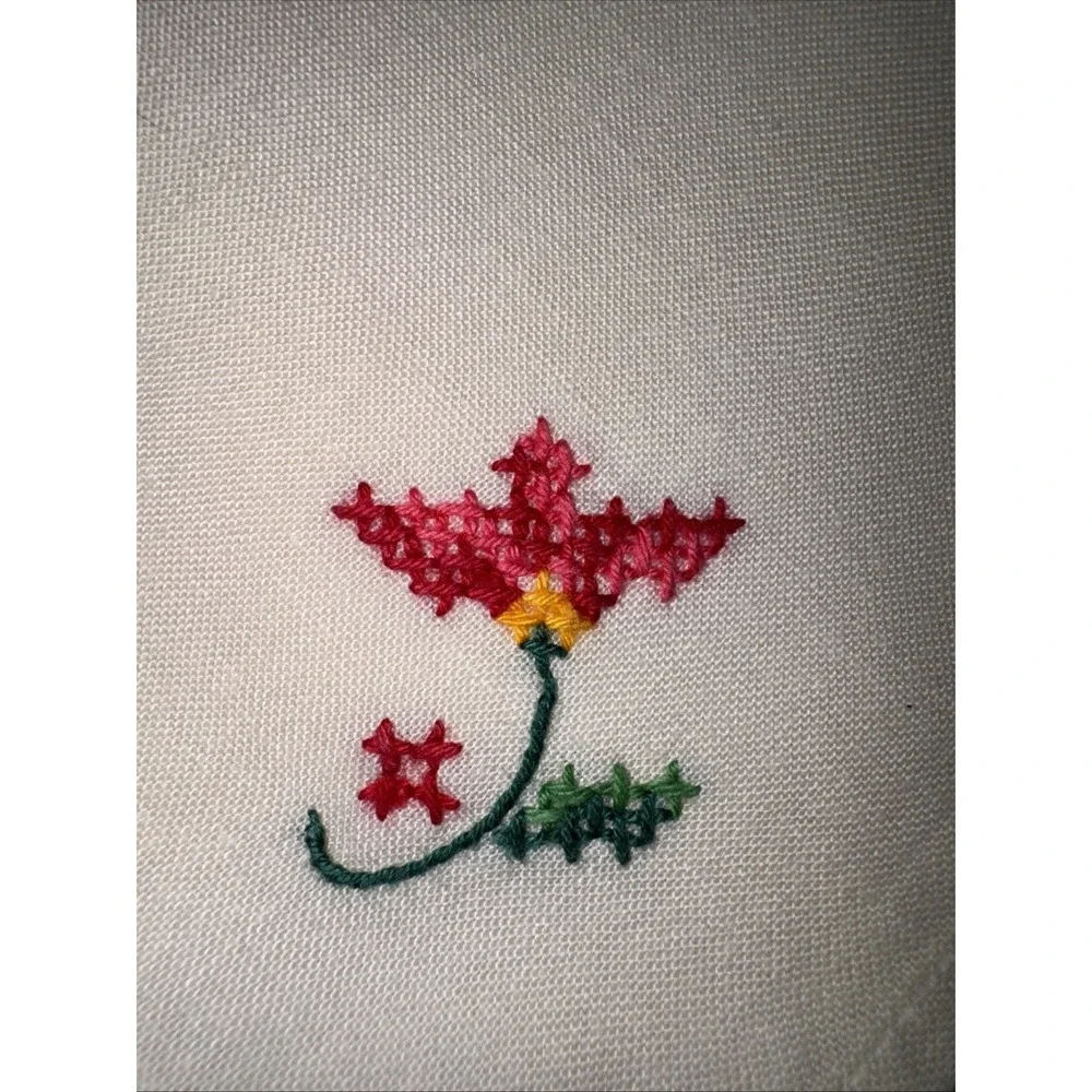 Set Of 7 Vintage embroidered Cloth Napkins With‎ Pink Flowers